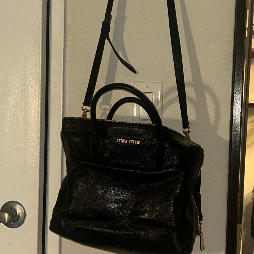 Miu Miu Black Leather Shoulder Bag 🎇SALE